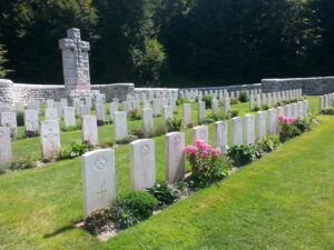 Strada dei Reali d'Inghilterra: cimitero di guerra inglese.