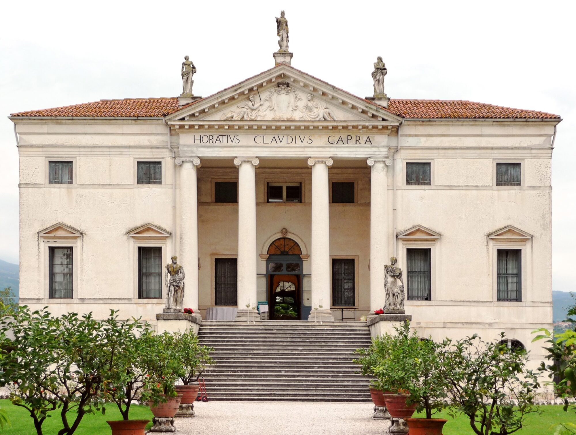 Villa Capra Bassani.