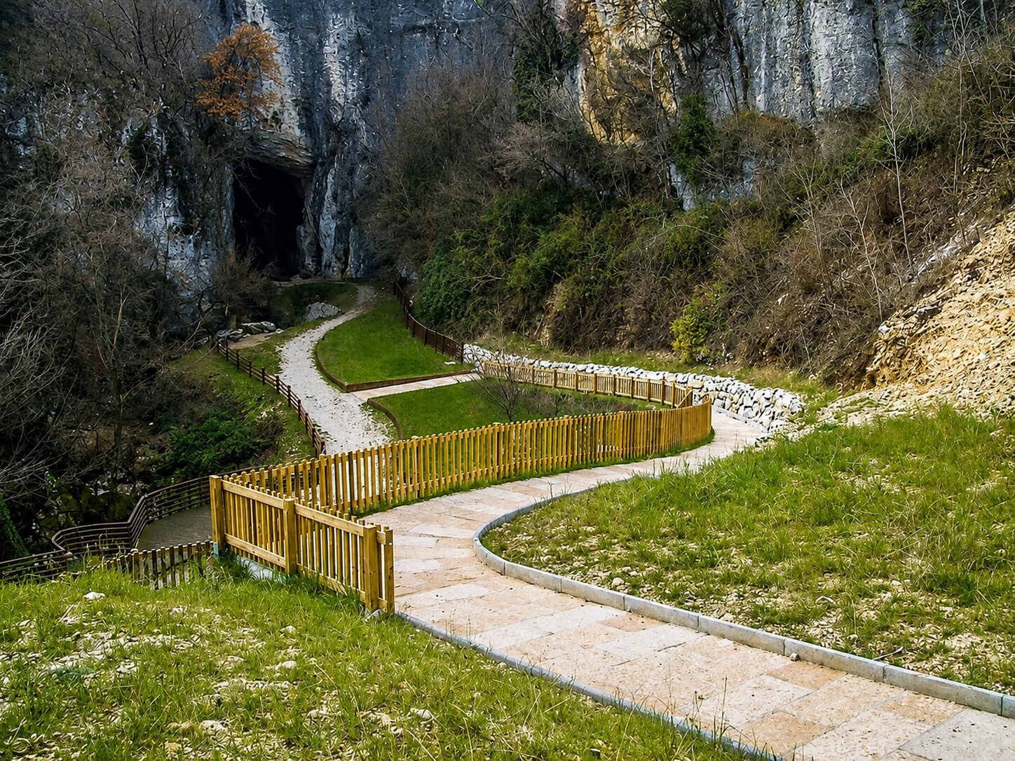 Buso della Rana di Monte di Malo